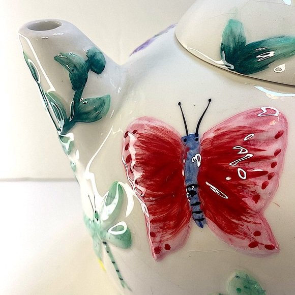 PREOWNED FLORAL PORCELAIN 3D HAND PAINTED FLOWER TEAPOT SMALL IMPERFECTIONS - Picture 2 of 12